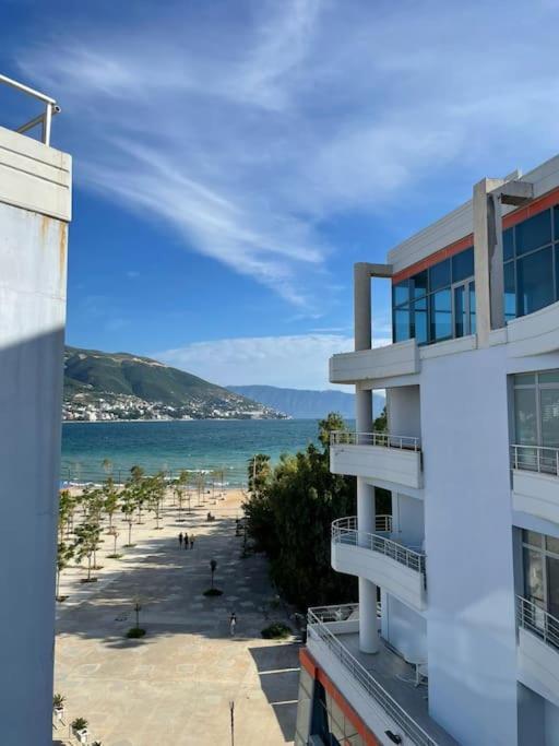 Sea View Apartment In Vlorë Exterior foto